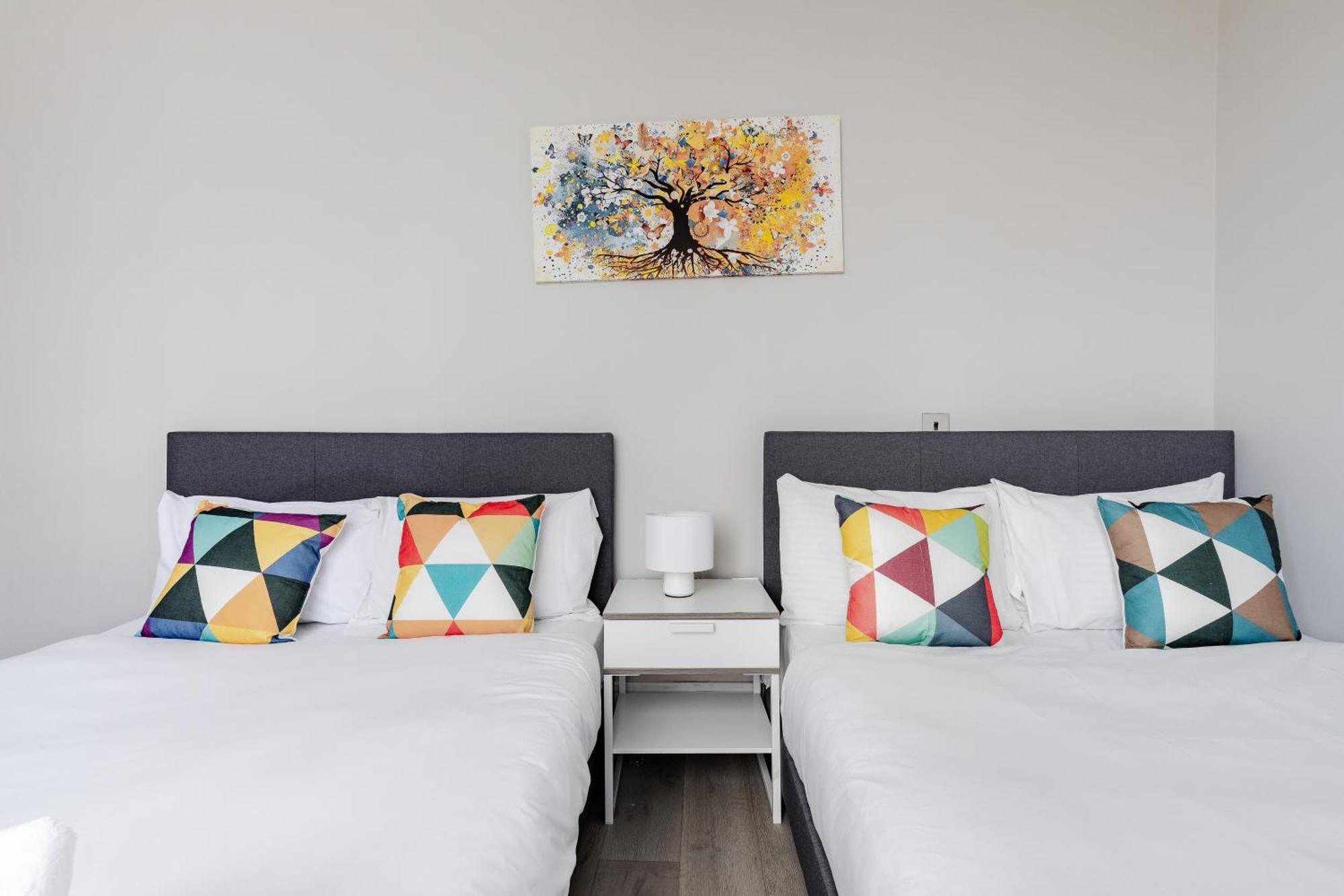 Superb Apartments Opposite Edgware Road Station London Værelse billede